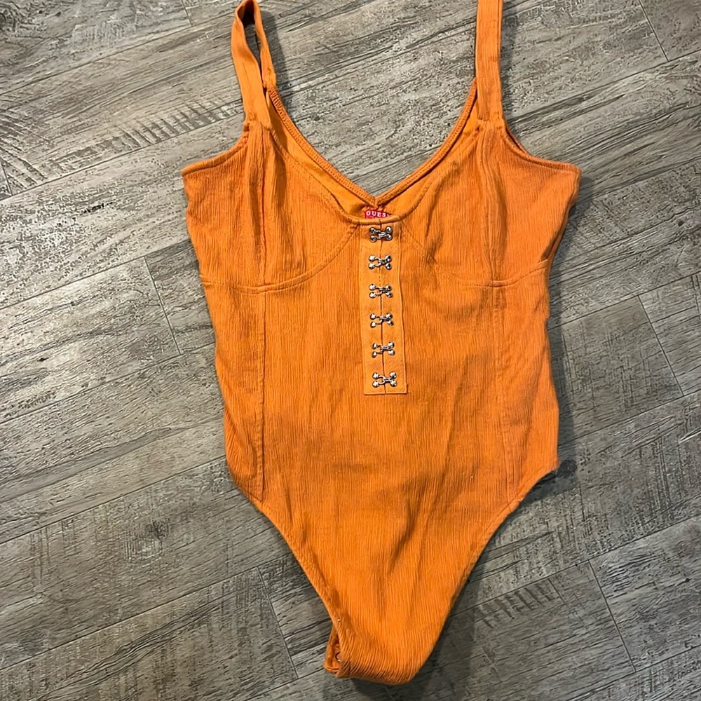 Guess bady suit
